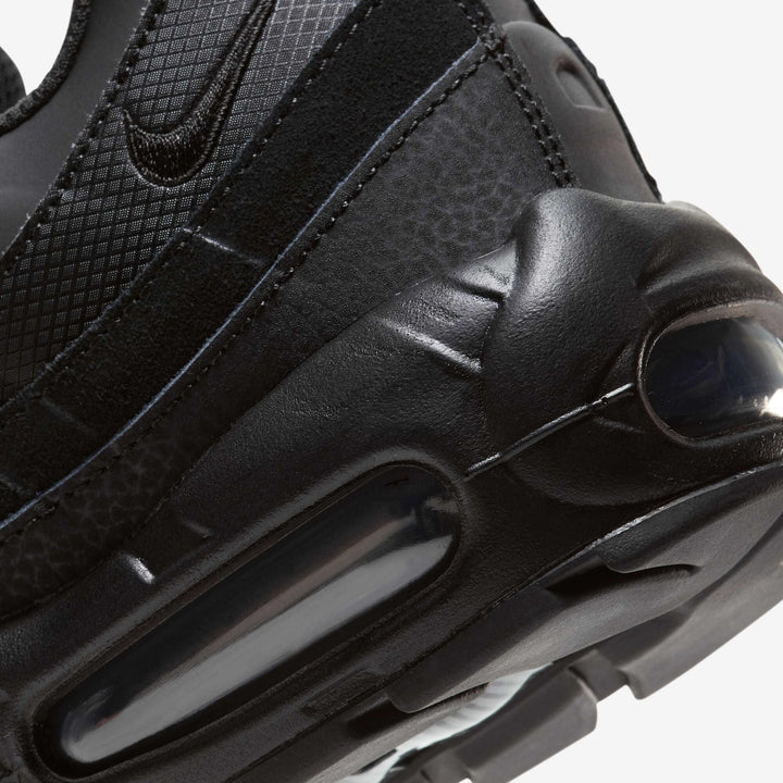 Nike Air Max 95 Trainers Mens Black Low Top Casual Gym Lifestyle Shoes CI3705-001
