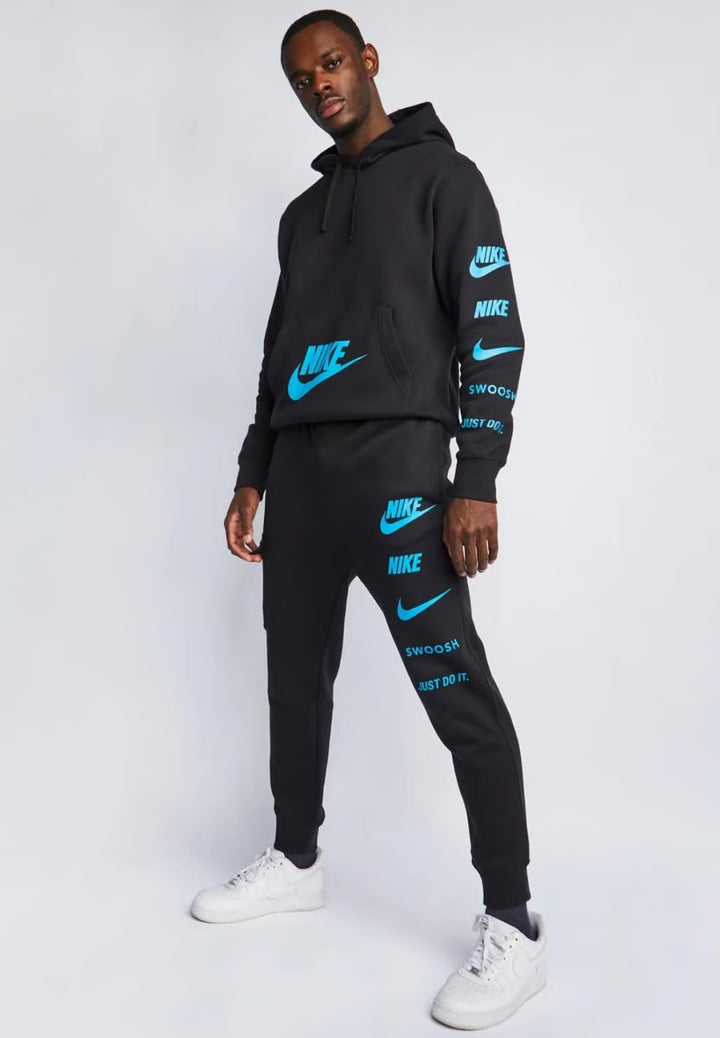 Nike Swoosh Standard Issue Tracksuit