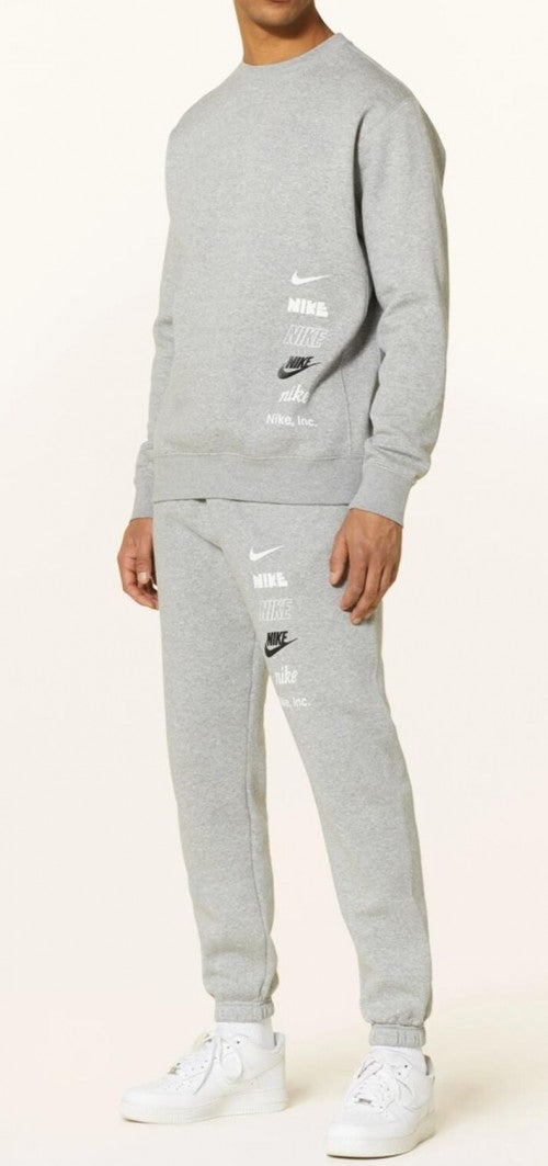 Nike Sportswear Standard Issue Tracksuit - Grey