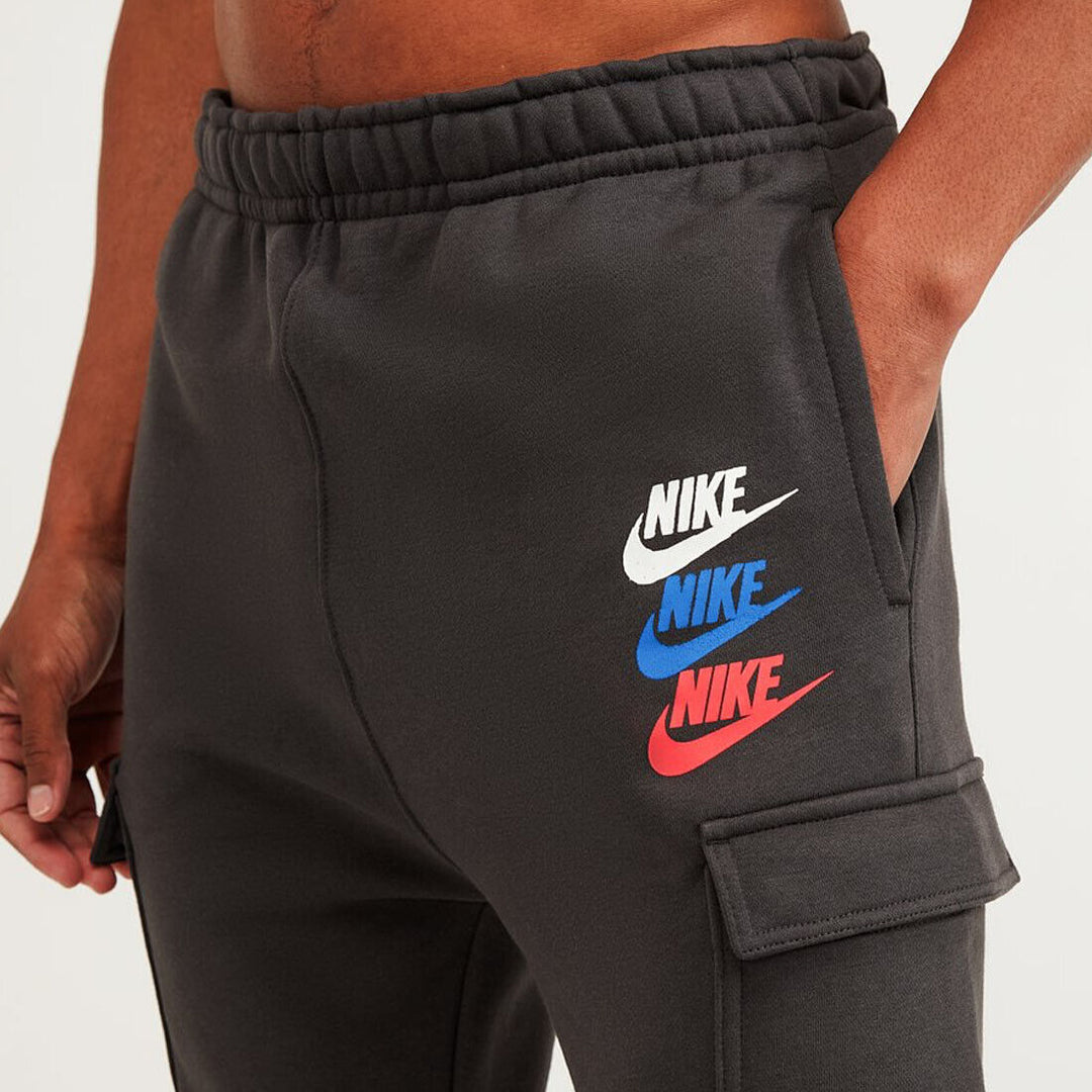 Nike Sportswear Standard Issue Tracksuit - Dark Smoke Grey