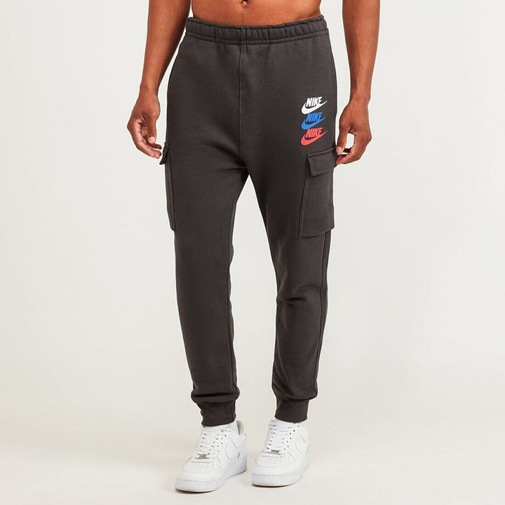 Nike Sportswear Standard Issue Tracksuit - Dark Smoke Grey