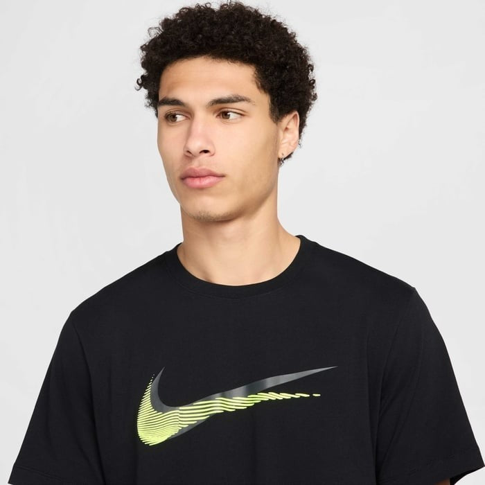 Nike T-Shirt Mens Black Sportswear Swoosh Print Cotton Everyday Wear Classic Tee
