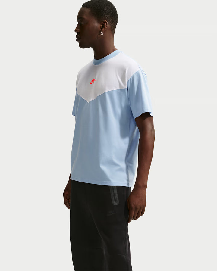 Nike T-Shirt Mens Blue White Sportswear Swoosh