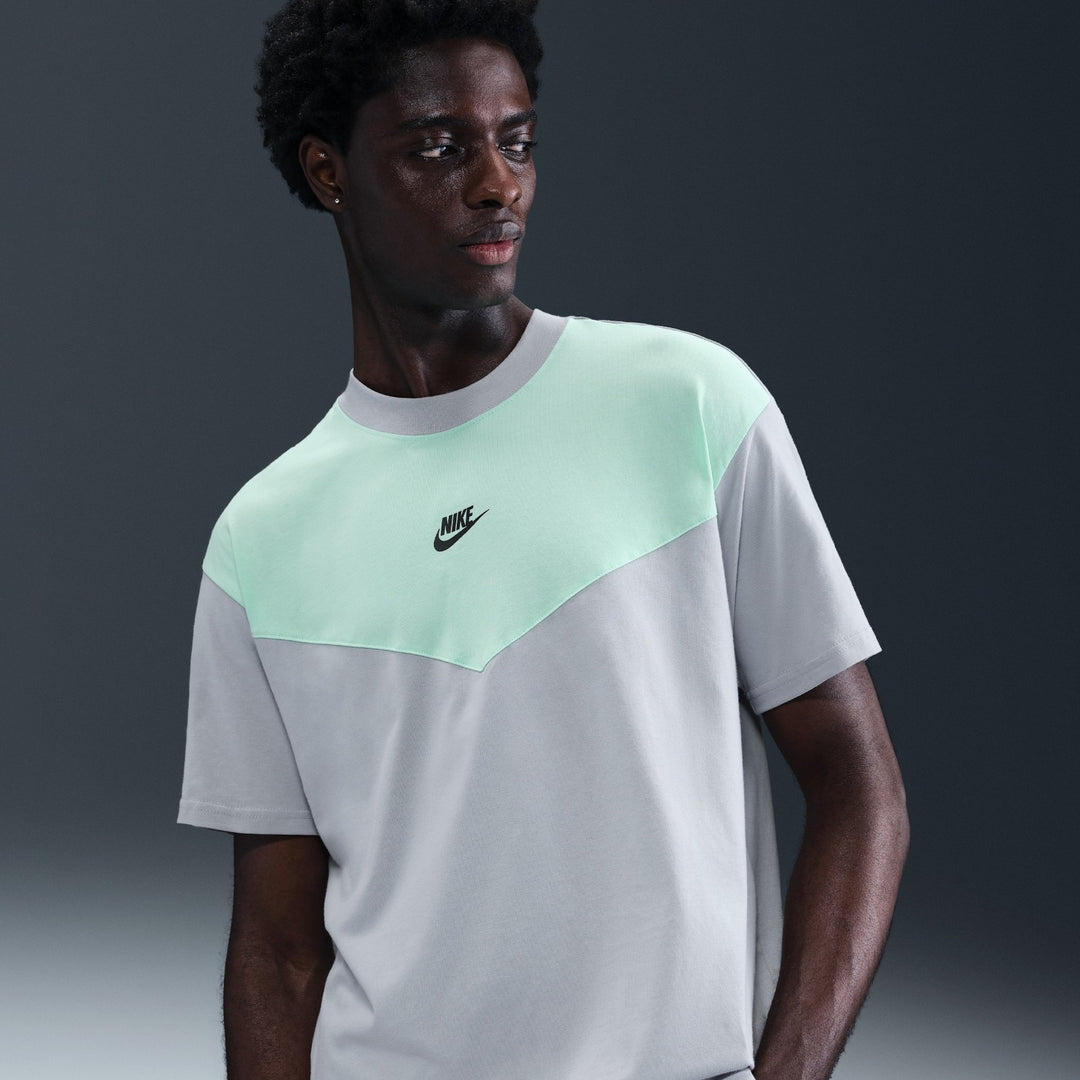 Nike T-Shirt Mens Grey Green Tech Sportswear Midweight