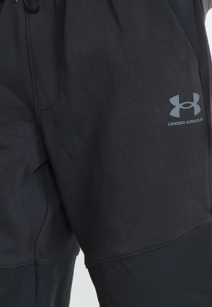 Under Armour Training Men's Black Slim Fit Shorts
