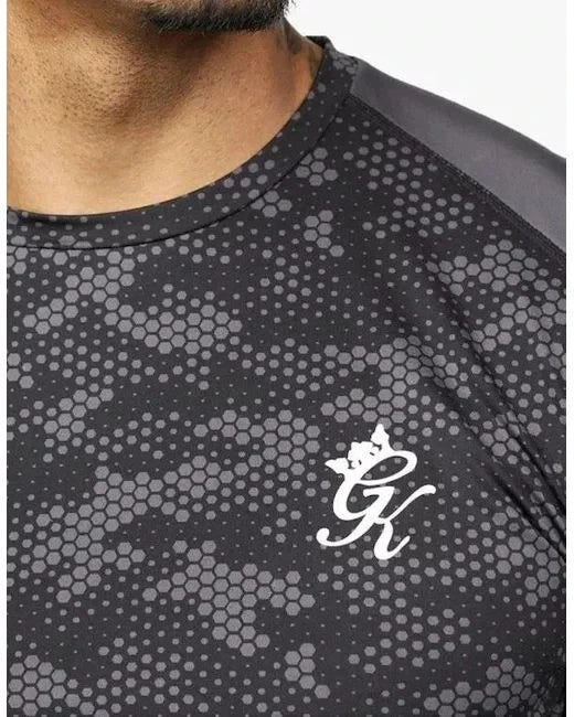 Gym King Men's Black Contrast Camo Panel T Shirt