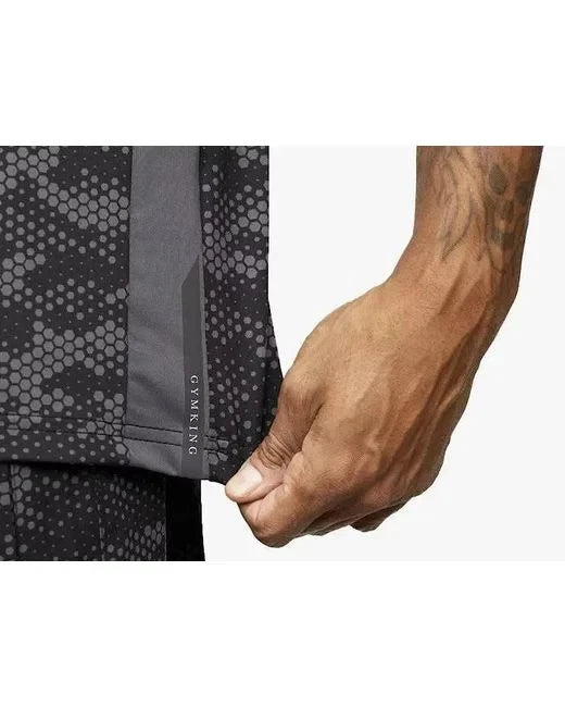 Gym King Men's Black Contrast Camo Panel T Shirt